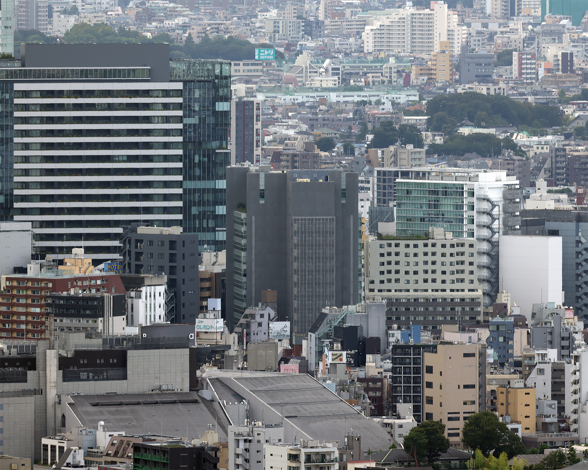 E・スペースタワー