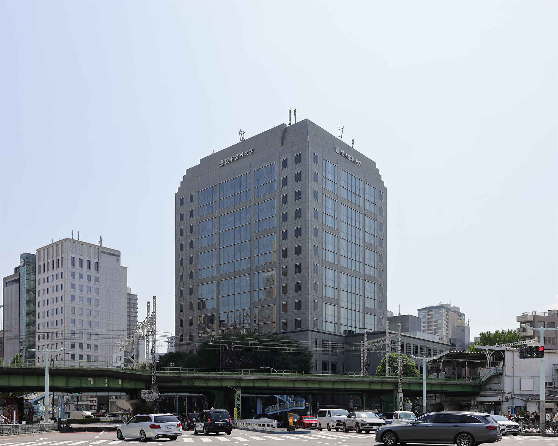 東京歯科大学水道橋校舎（TDCビル）