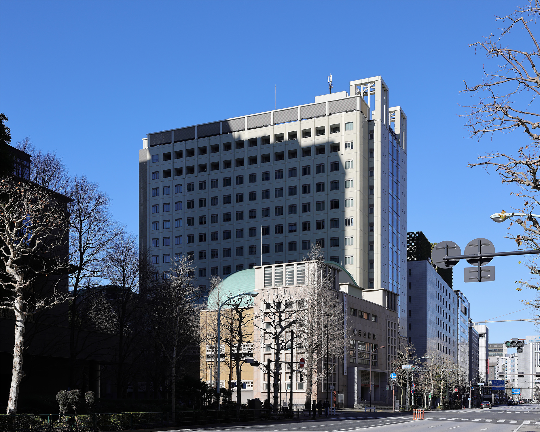 共立女子学園 神田一ツ橋キャンパス 本館